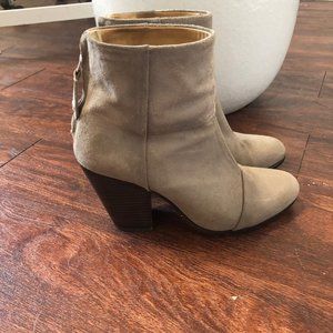 Rag & Bone Beige/Light Brown Suede Zip Ankle Booties w/ Wood Heel Sz 10